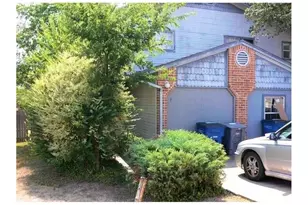 2011 Kirksey Dr, Austin, TX 78741 - Photo 1