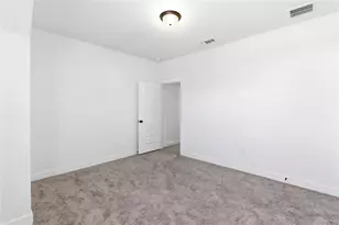 396 Hollister Dr, Liberty Hill, TX 78642 - Photo 27