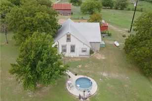 2201 County Rd 311, Jarrell, TX 76537 - Photo 3