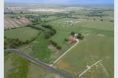 2201 County Road 311, Jarrell, TX 76537 - Photo 7