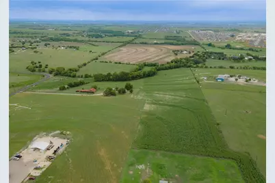 2201 County Road 311, Jarrell, TX 76537 - Photo 13