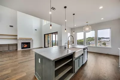 288 Smoke Tree Circle, Dripping Springs, TX 78620 - Photo 11