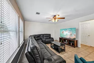 713 Johnny Bench, Round Rock, TX 78665 - Photo 15