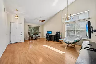 713 Johnny Bench, Round Rock, TX 78665 - Photo 5