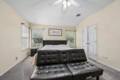 713 Johnny Bench, Round Rock, TX 78665 - Photo 33