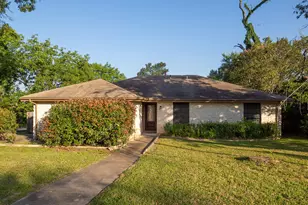 4804 Broadhill Dr, Austin, TX 78723 - Photo 1