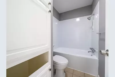 4804 Broadhill Drive, Austin, TX 78723 - Photo 9