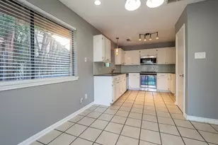 4804 Broadhill Dr, Austin, TX 78723 - Photo 5