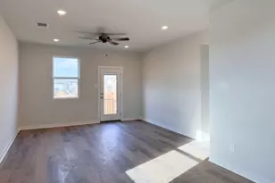 225 Firefox Wy, Jarrell, TX 76537 - Photo 3