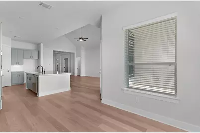 209 West Faulkner Street, Liberty Hill, TX 78642 - Photo 11