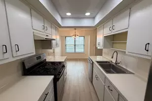 11303 Circle Bend Dr, Austin, TX 78758 - Photo 5