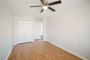 214 Lizzie St, Taylor, TX 76574 - Photo 15