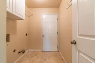 8412 Hillrock Dr, Round Rock, TX 78681 - Photo 35