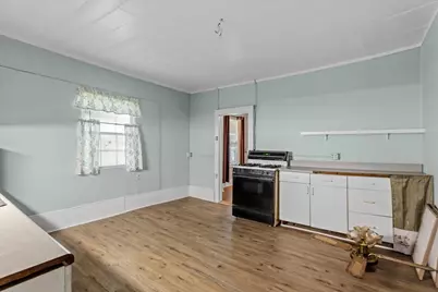 5612 Hwy 71 E, Smithville, TX 78957 - Photo 9