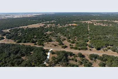 123 Appaloosa Cove, Jarrell, TX 76537 - Photo 17
