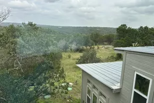5300 Hilliard Rd, San Marcos, TX 78666 - Photo 29
