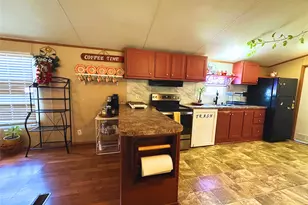 153 Tesoro Way, Del Valle, TX 78617 - Photo 5