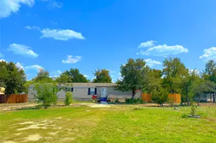 153 Tesoro Way, Del Valle, TX 78617 - Photo 3