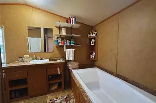 153 Tesoro Way, Del Valle, TX 78617 - Photo 9