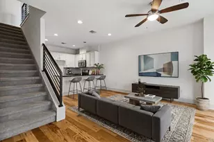 2101 Town Centre Dr, Round Rock, TX 78664 - Photo 3