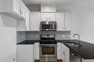 2101 Town Centre Dr, Round Rock, TX 78664 - Photo 11