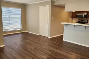 2806 Lovell Dr, Austin, TX 78723 - Photo 3