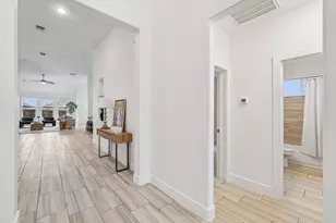 201 Potts St, Georgetown, TX 78628 - Photo 9