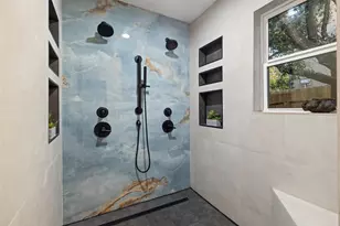 6303 Shadow Valley Dr, Austin, TX 78731 - Photo 17