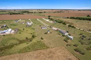 110 Pvr 965 Rd, Taylor, TX 76574 - Photo 27
