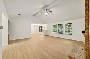 2411 Roehampton Dr, Austin, TX 78745 - Photo 9
