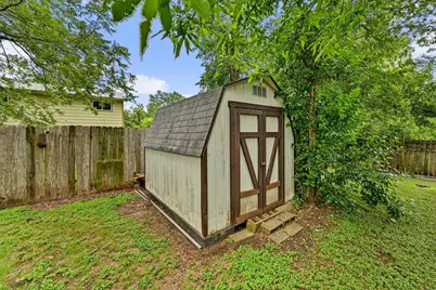 2411 Roehampton Drive, Austin, TX 78745 - Photo 25