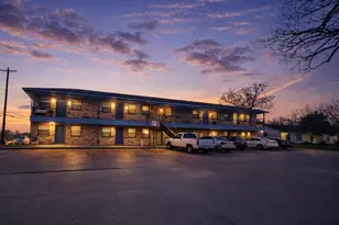 1706 W Cameron Ave, Rockdale, TX 76567 - Photo 15