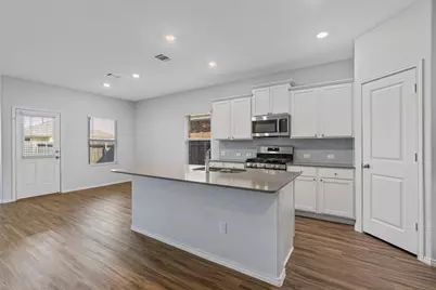 321 S Arnage Drive, Hutto, TX 78634 - Photo 3