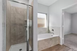 321 S Arnage Dr, Hutto, TX 78634 - Photo 9