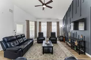 202 Pincea Pl, San Marcos, TX 78666 - Photo 9