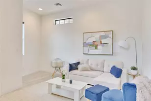 808 E Lydia St, Austin, TX 78702 - Photo 5