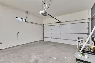 808 E Lydia St, Austin, TX 78702 - Photo 39