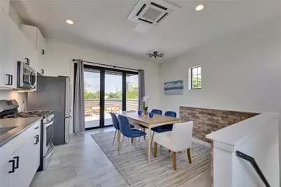 808 E Lydia Street, Austin, TX 78702 - Photo 11