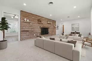 502 Sunrise Cir, Austin, TX 78704 - Photo 13