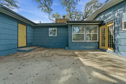 502 Sunrise Circle, Austin, TX 78704 - Photo 23