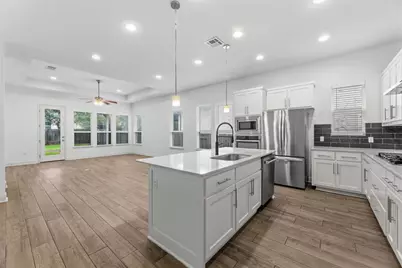 5209 Mandevilla Drive, Austin, TX 78739 - Photo 11