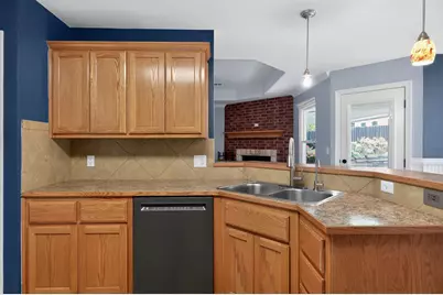 1507 E Johnson Street, Burnet, TX 78611 - Photo 15