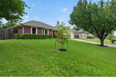 1507 E Johnson Street, Burnet, TX 78611 - Photo 5