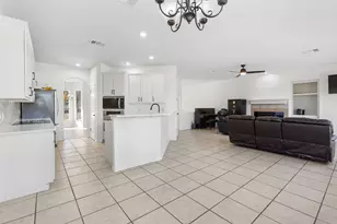 15501 Fox Run Dr, Austin, TX 78737 - Photo 33