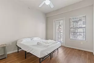 2515 Pearl St, Austin, TX 78705 - Photo 1