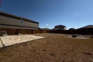 709 Yearwood Ln, Jarrell, TX 76537 - Photo 35