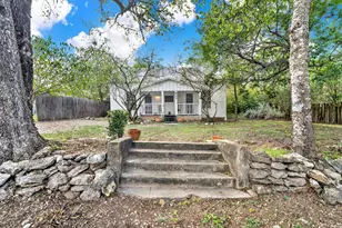 823 Midway St, San Marcos, TX 78666 - Photo 1