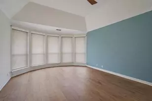 12105 Portobella Dr, Austin, TX 78732 - Photo 5