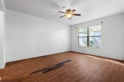 1130 Bois D Arc Street, Lockhart, TX 78644 - Photo 11