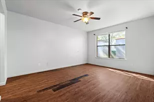 1130 Bois D'Arc St, Lockhart, TX 78644 - Photo 11